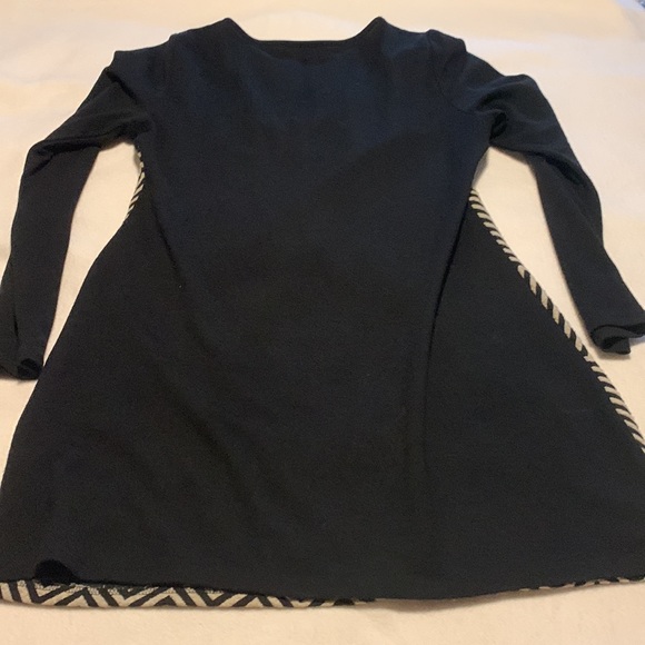 Coco & Tashi tunic in black and beige in excellent condition - Picture 3 of 3